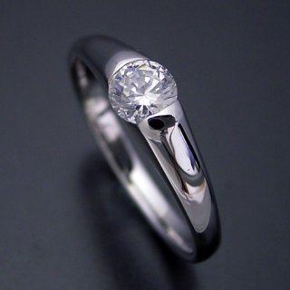 滋賀県・Oさま（購入商品：甲丸リングにダイヤモンドを埋め込んだ婚約指輪 [BE-58]）