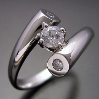 埼玉県・Ｕさま（購入商品：婚約指輪がテーマの婚約指輪[R3098]）