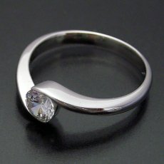 画像2: 抱き合わせ伏せこみタイプの婚約指輪 (2)