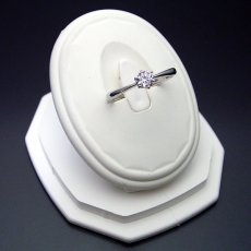画像3: 6本爪ティファニーセッティングタイプの婚約指輪 (3)