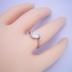 画像6: １カラット版：抱き合わせ伏せこみタイプの婚約指輪 (6)