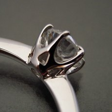 画像6: ６本爪ティファニーセッティングタイプの婚約指輪 (6)