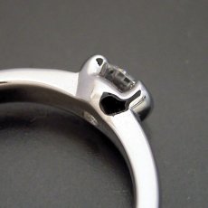 画像5: ごつしっかり伏せこみタイプの婚約指輪 (5)