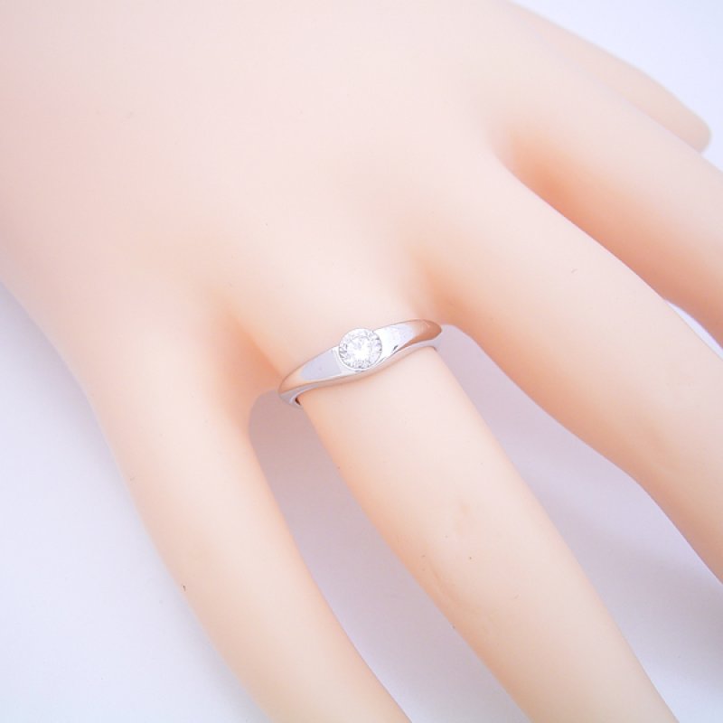 画像5: 0.3カラット版：少し変わった伏せこみタイプの婚約指輪 (5)