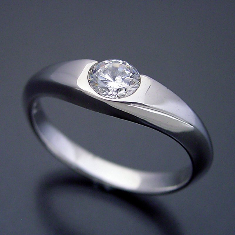 画像3: 0.3カラット版：少し変わった伏せこみタイプの婚約指輪 (3)