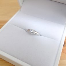 画像5: 雫の王冠をイメージした婚約指輪 (5)