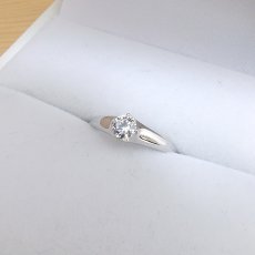 画像3: 雫の王冠をイメージした婚約指輪 (3)