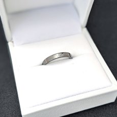 画像6: 究極のシンプルデザインである平打ちタイプの結婚指輪 (6)