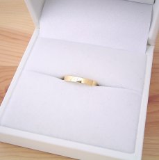 画像5: 究極のシンプルデザインである平打ちタイプの結婚指輪 (5)