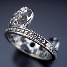 画像4: 豪華な王冠(クラウン)デザインの婚約指輪 (4)