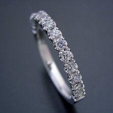 画像3: 最高品質のダイヤモンドで作るハーフエタニティリング (3)