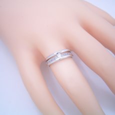 画像5: 思った以上に凝っている婚約指輪 (5)