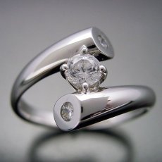 画像4: 婚約指輪がテーマの婚約指輪 (4)