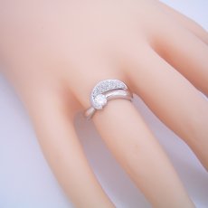 画像5: 蝶々をモチーフとした婚約指輪 (5)