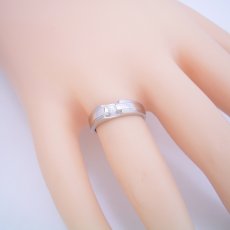画像5: メンズリングのような婚約指輪 (5)