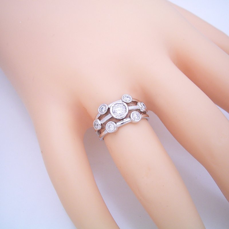 画像5: 0.5カラット版：身に着ける人を選ぶ大人の婚約指輪 (5)