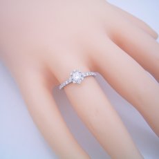 画像6: 魔法のように素敵な婚約指輪 (6)