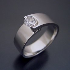 画像4: シンプルでスタイリッシュな婚約指輪「Kiwami type Six」 (4)