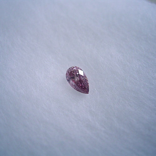 ピンクダイヤモンドで一番濃く見えるピンクダイヤの選び方 - 店長日記 