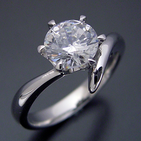 １カラット版：６本爪Ｖラインタイプの婚約指輪