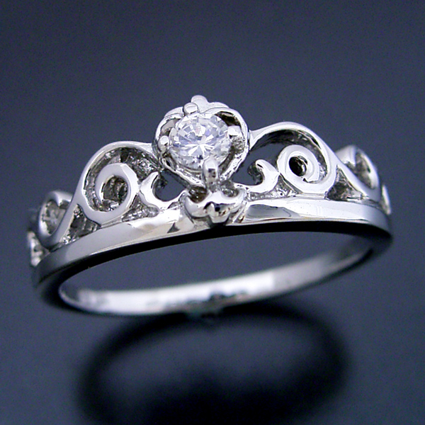 画像1: ティアラがモチーフの婚約指輪 (1)